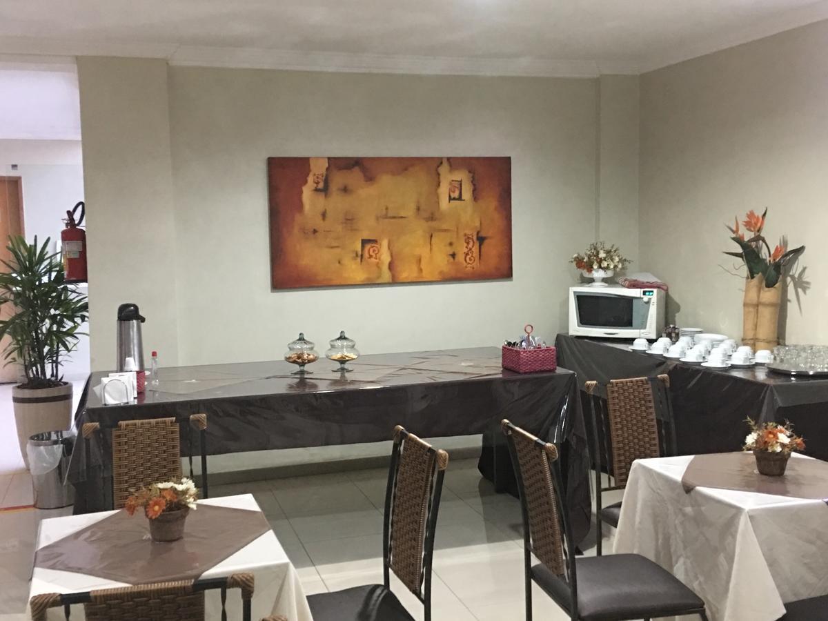 Trindade Hotel Экстерьер фото